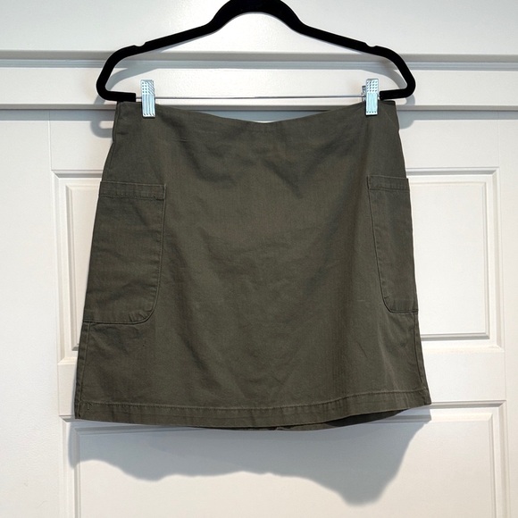 5/$25 A New Day Olive Green Skirt GUC - Picture 1 of 2